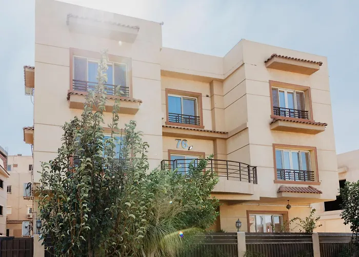 The Seven Six By Elegant Hospitality - Steps To 5A Mall